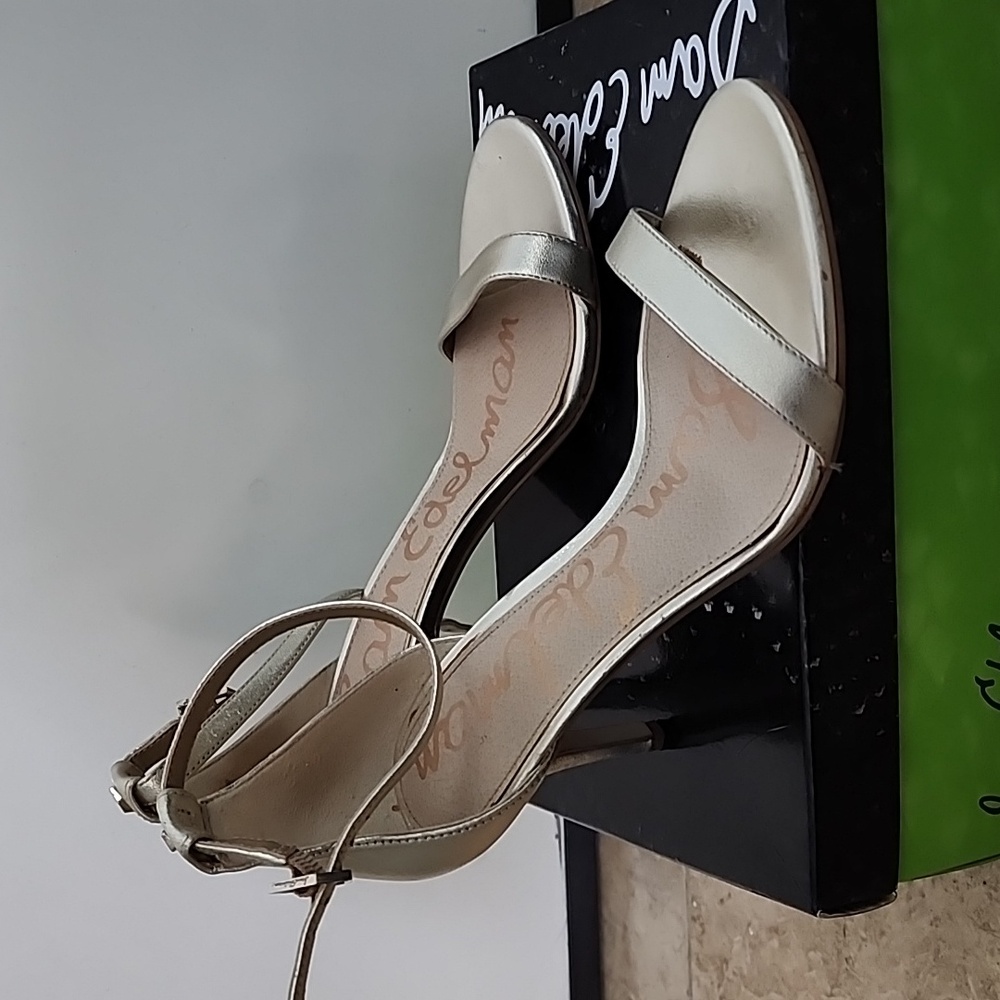 Sam Edelman patti gold sandals